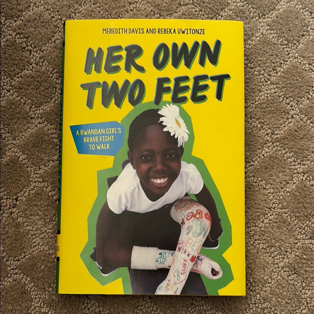HER OWN TWO FEET BY MEREDITH DAVIS & REBEKA UWITONZE NWT BUNDLE2SAVE